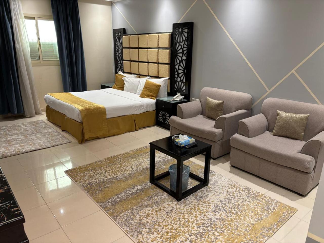 Al Lord Hotel Abu Qa'ar Dış mekan fotoğraf